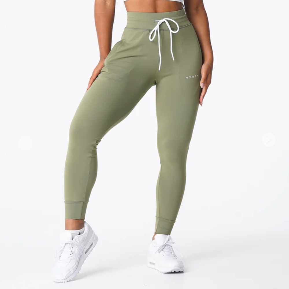 NVGTN: Olive Joggers